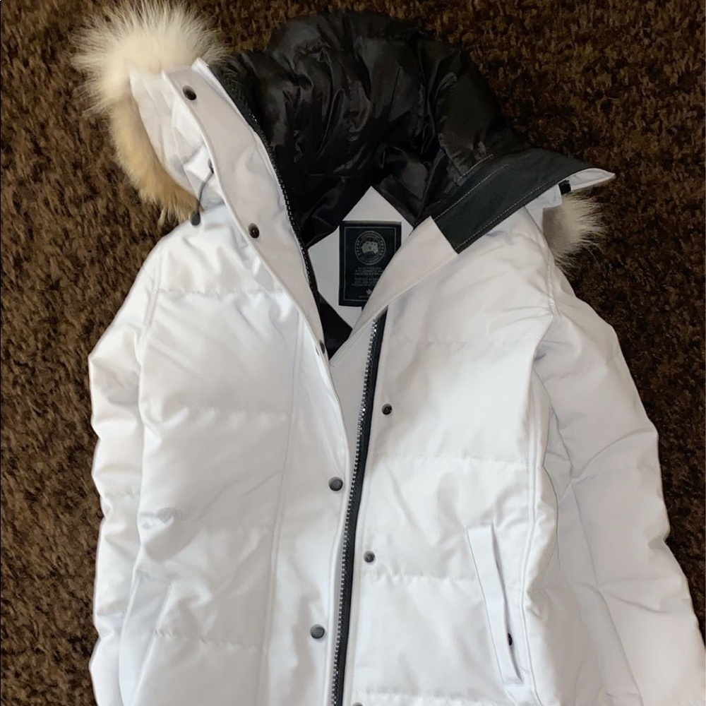 Women’s canda goose